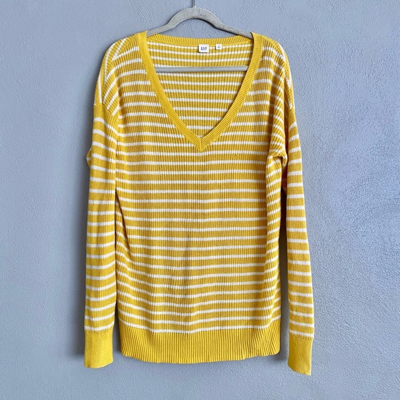 GAP Womens Sweater Size Small V-Neck Pullover Stripe Knit Yellow White - Picture 1 of 9